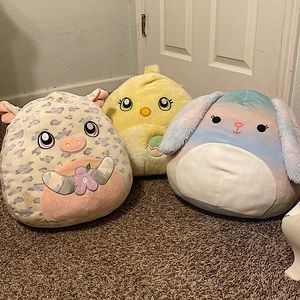 Easter themed bundle squishmallows.